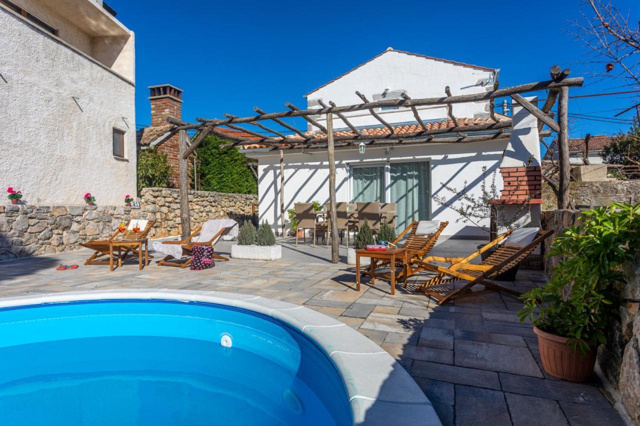 Villa Elm Milohnici Kültér fotó