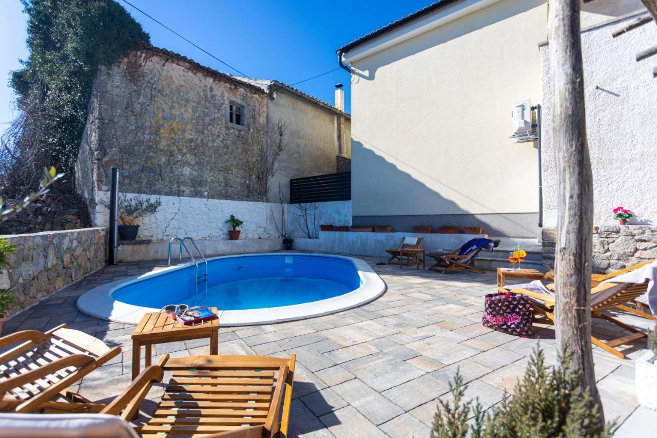 Villa Elm Milohnici Kültér fotó